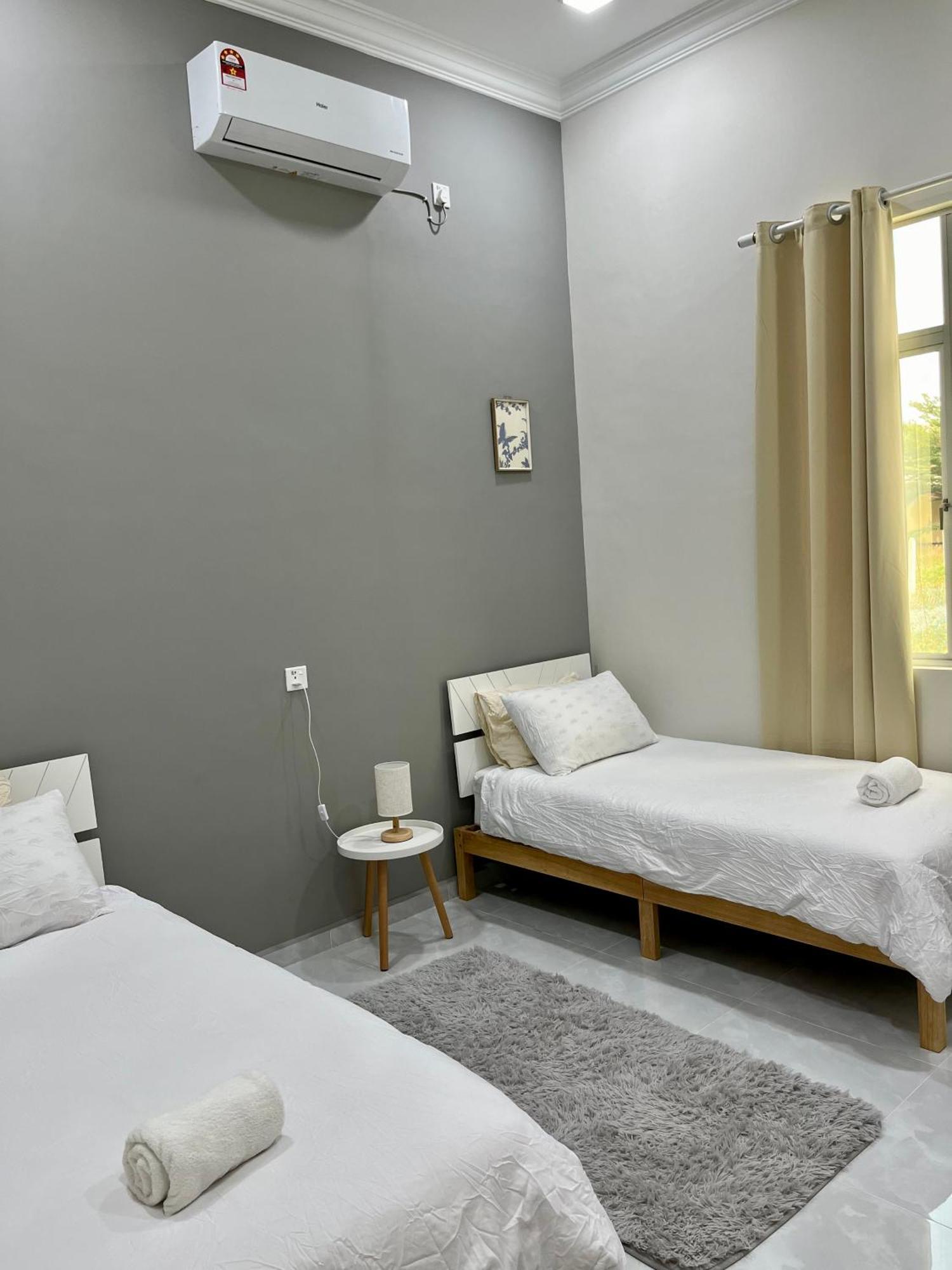The Broms Villa Kuala Terengganu Eksteriør bilde